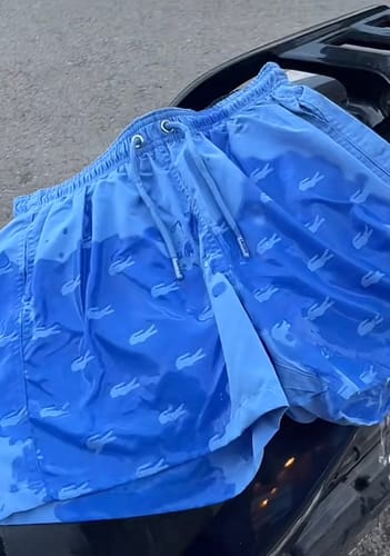 Moha review of Croco Magic - Short de bain pour homme image 1 out of 1